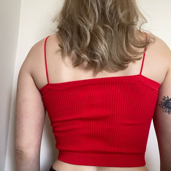 Red Ribbed Women's Top - Picture 2 of 3